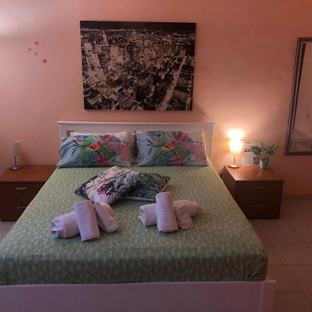 Cali-Formia B&B Exteriör bild
