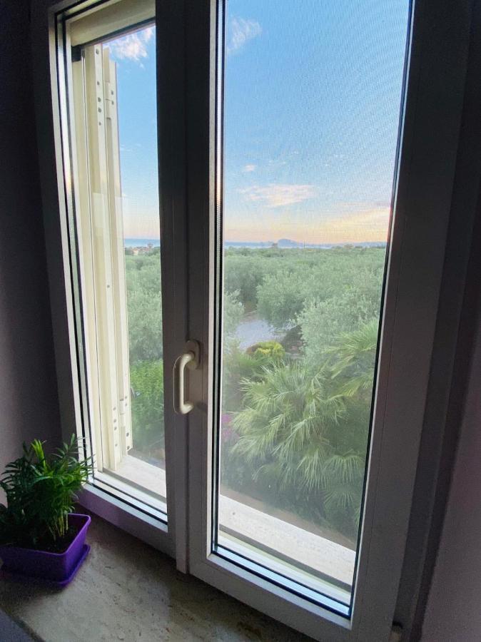 Cali-Formia B&B Exteriör bild